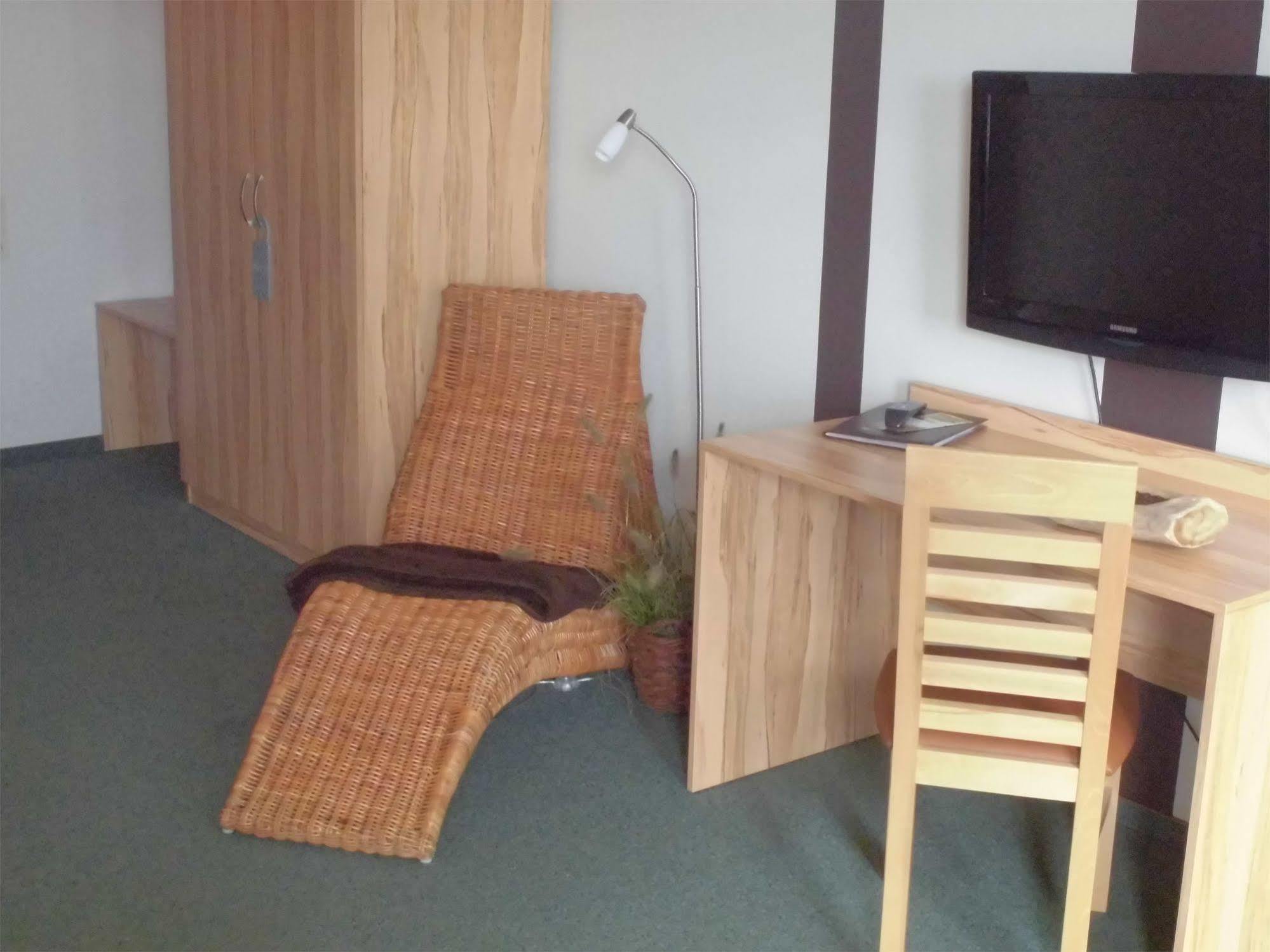 Hotel Roeb ニデッケン エクステリア 写真